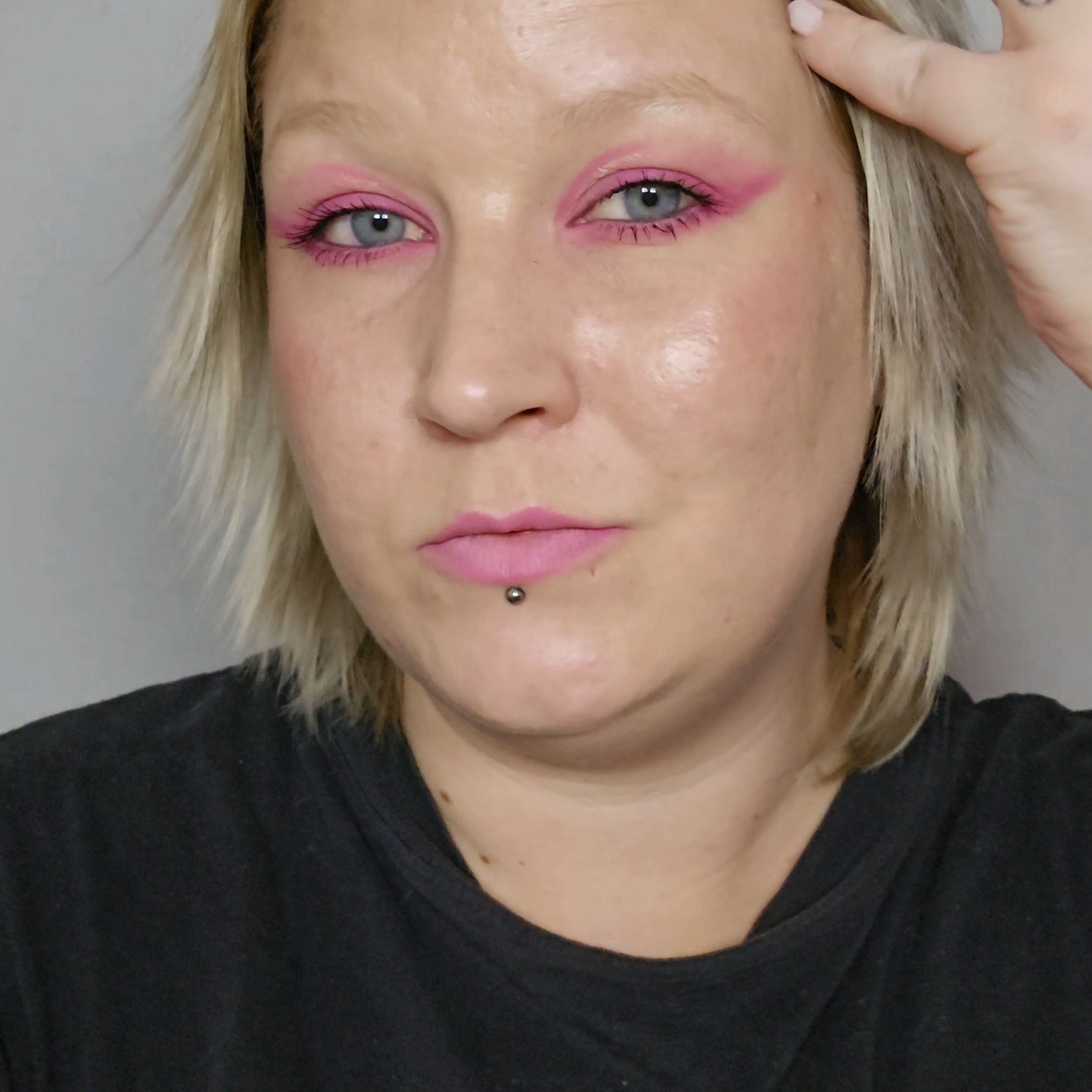 Creative Valentine’s Look – Play, Blend, Fall in Love 💘