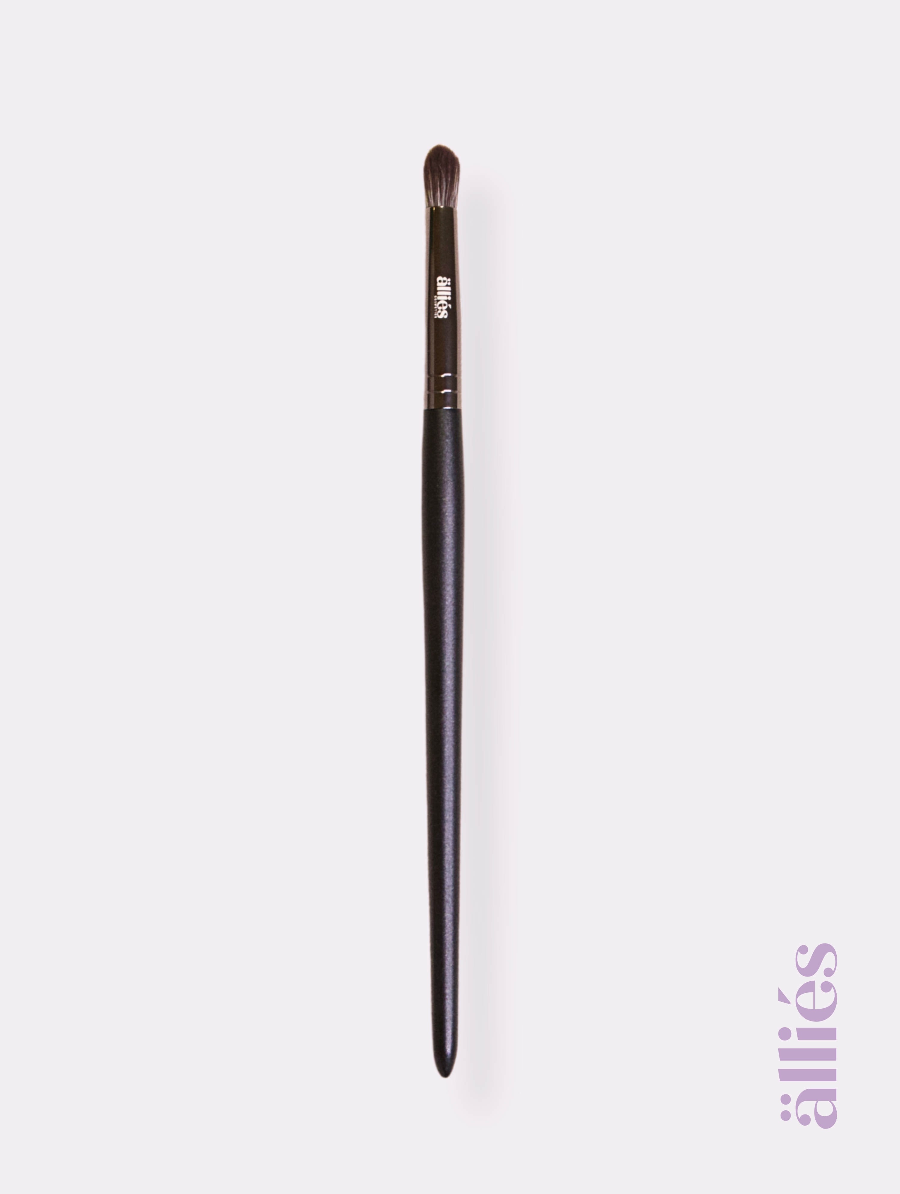 Studio Noir – Vegan Blender Brush